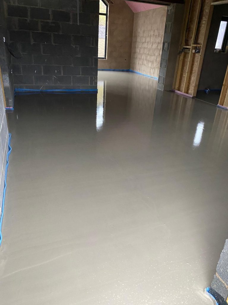 liquid screeding -Gorsgoch