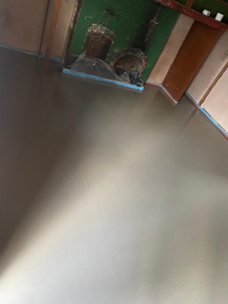 liquid screeding - Tregaron