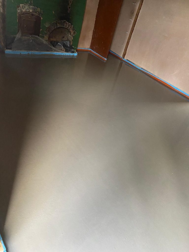 liquid screeding - Tregaron