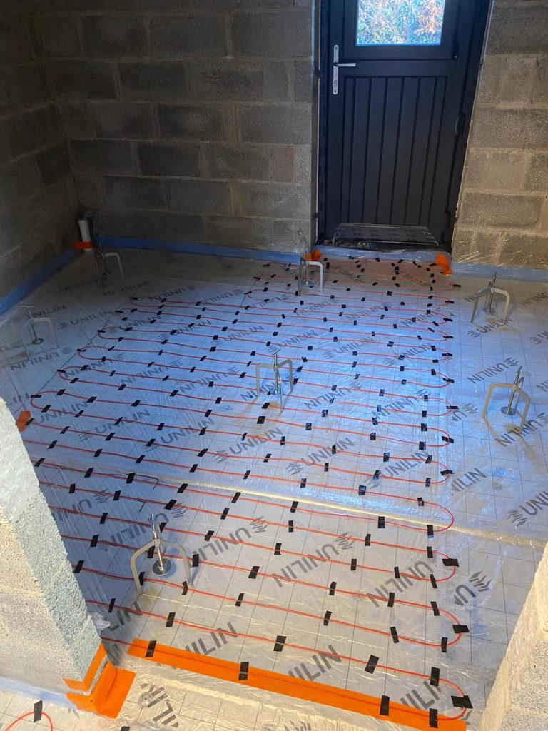 Liquid screeding - Llwyn y Groes